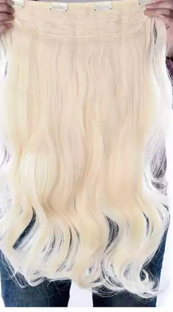 Ice 🧊 blonde 👱‍♀️ extensions